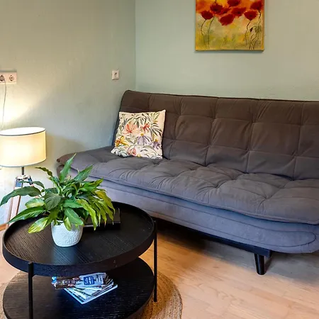 Apartamento Karker 1 *